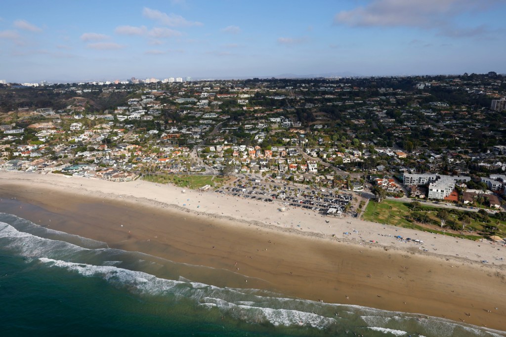 San Diego home prices flat as buyers pull back from market – San Diego Union-Tribune