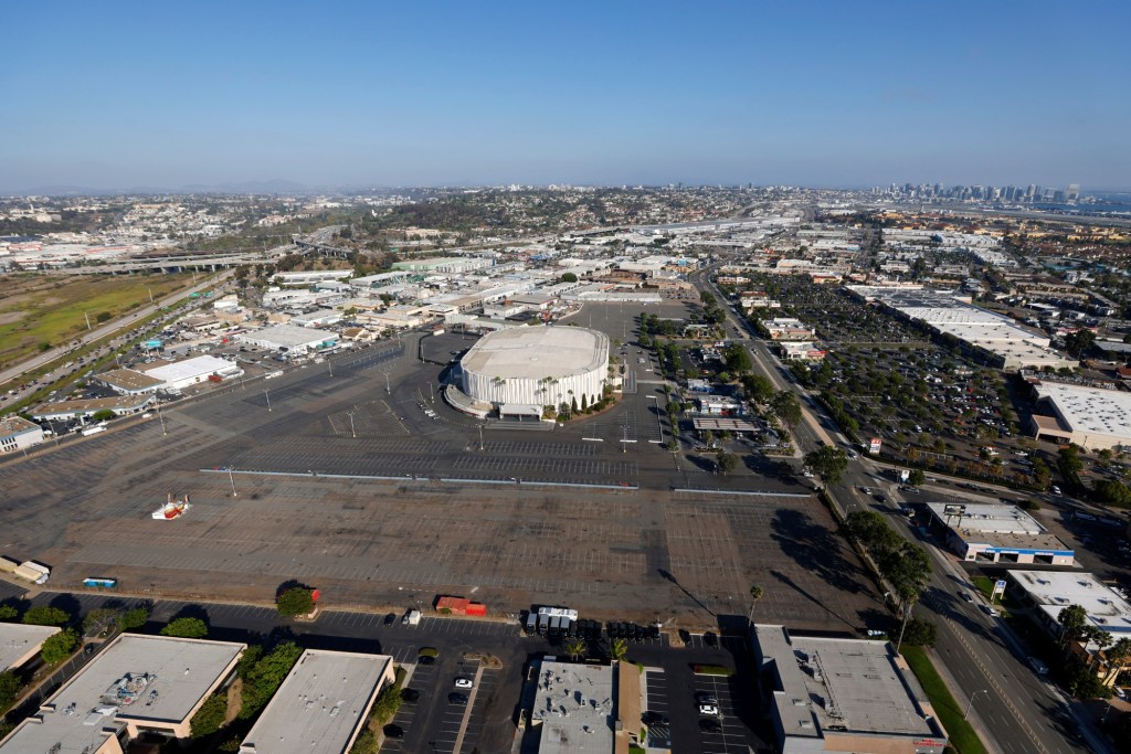 Does Midway Rising really need to be 250 feet in height to pencil out? – San Diego Union-Tribune