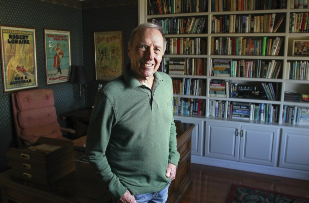 Joseph Wambaugh at his home on Aug. 27, 2019, in San Diego. (Eduardo Contreras / U-T file)