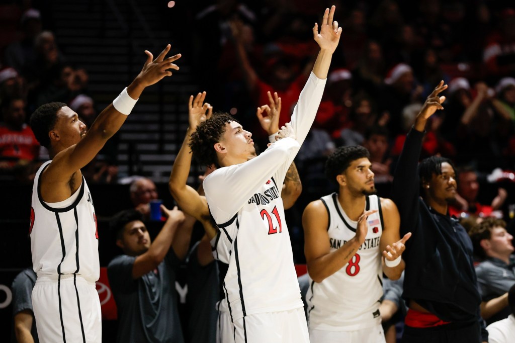 How San Diego State matches up with No. 1 Arizona entering Saturday's game