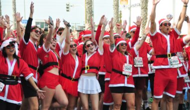 Christmas on Crystal Pier, a parade, and Santas running