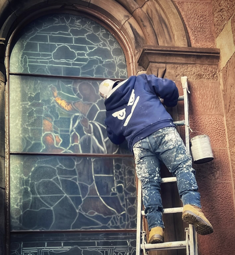 A wrap on the year's news; Rescued pups; Weekly gun violence brief