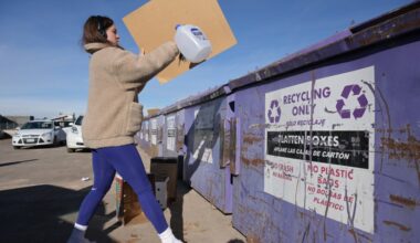 Colorado to expand free recycling pickup statewide