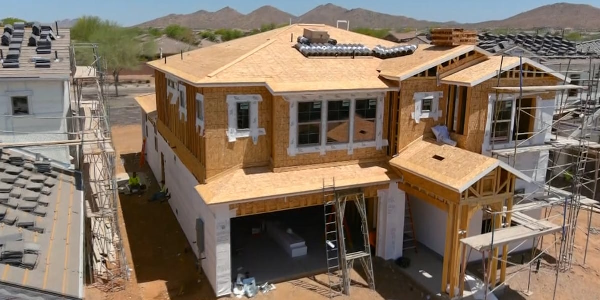 Home prices expected to dip slightly in Phoenix next year