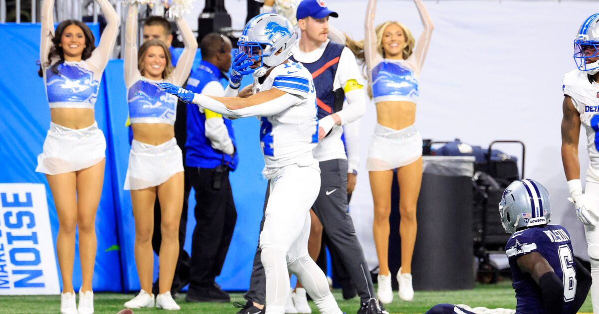 Playoff hopes take a hit after sloppy loss