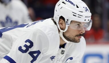 What’s really wrong with Auston Matthews this season?