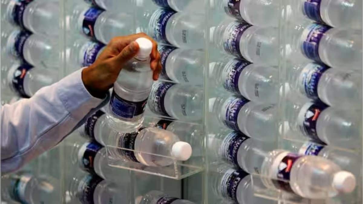 How bottled water drinkers ingest 90,000 more microplastics every year – Firstpost