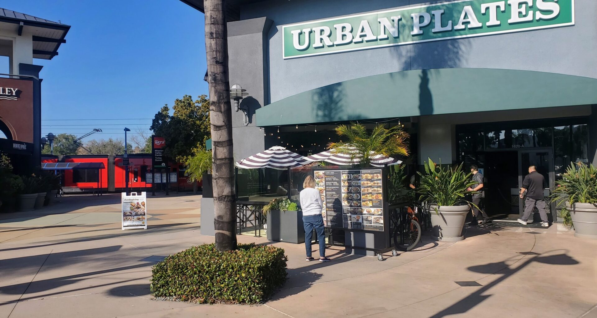 The fast-casual restaurant making wholesome food craveable 