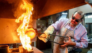 Canada is a gold-exporting powerhouse. But how much is that benefiting the economy?