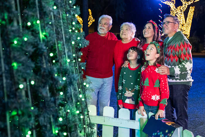 San Antonio Zoo announces $8 admission for Christmas Day