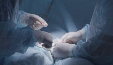 Houston plastic surgeon indicted, accused of performing surgery while intoxicated