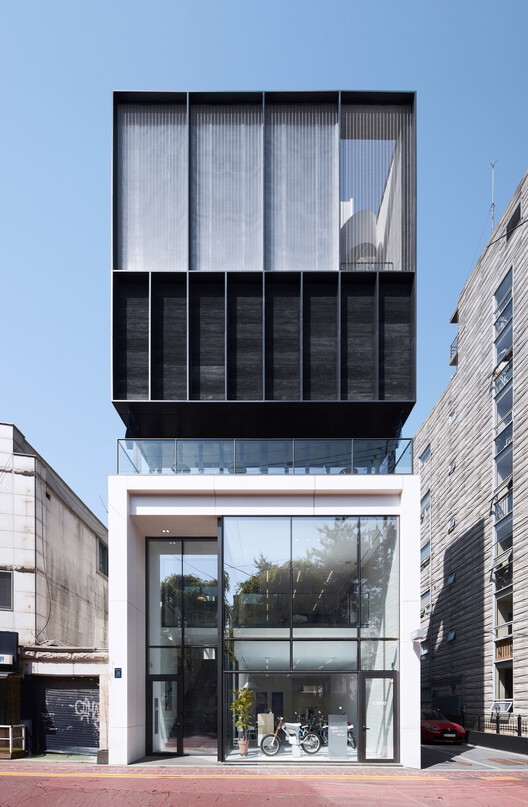 Triplet Code Sinsa Neighborhood Facility / L'EAU design - Exterior Photography