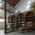 © Quang Trần M.Casa / Hinzstudio - Interior Photography, Living Room, Wood, Shelving, Lighting, Chair, Glass