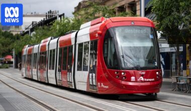 High Court overturns ruling that NSW government was not liable for light rail delays