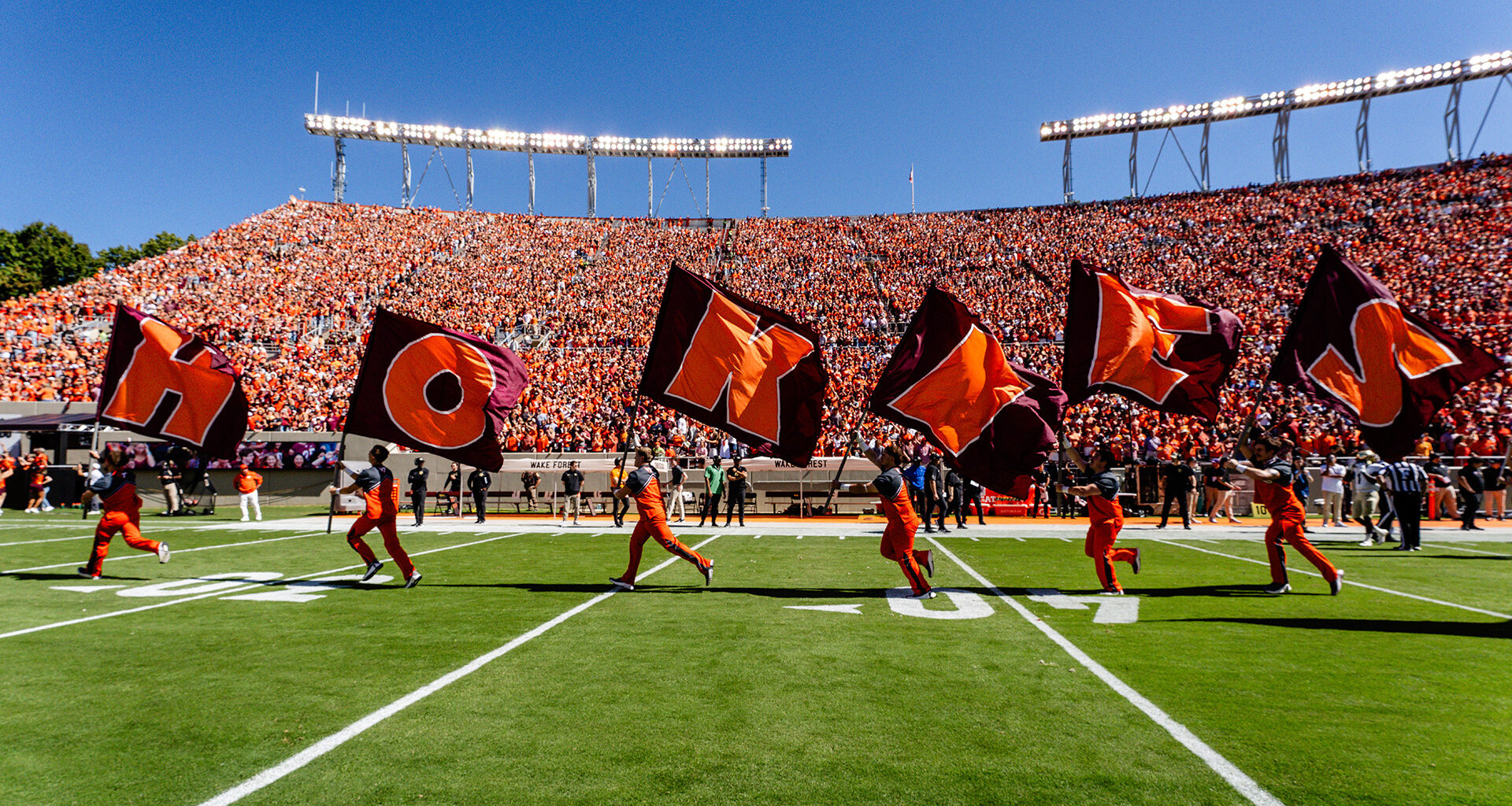 Nike Swoosh Logo White