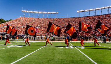 Nike Swoosh Logo White