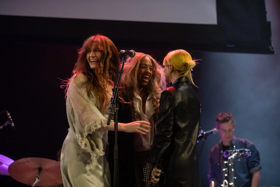 Florence Welch, Kelsey Lu & Hayley Williams at The Ally Coalition Talent Show 2025 at Skirball Center