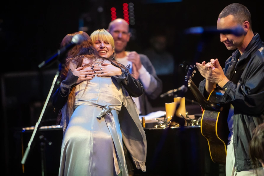 Florence Welch & Hayley Williams at The Ally Coalition Talent Show 2025 at Skirball Center