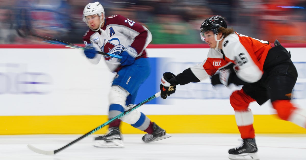 Nichushkin, MacKinnon help Avalanche increase NHL-best record in win over Philadelphia Flyers