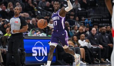 Schroeder hits late 3 in OT as Kings stun Rockets 125-124