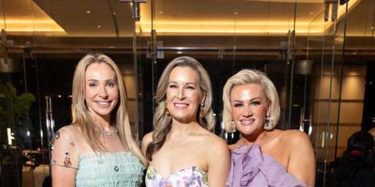 21 Houston doctors trade scrubs for canvases at Arts of Healing gala