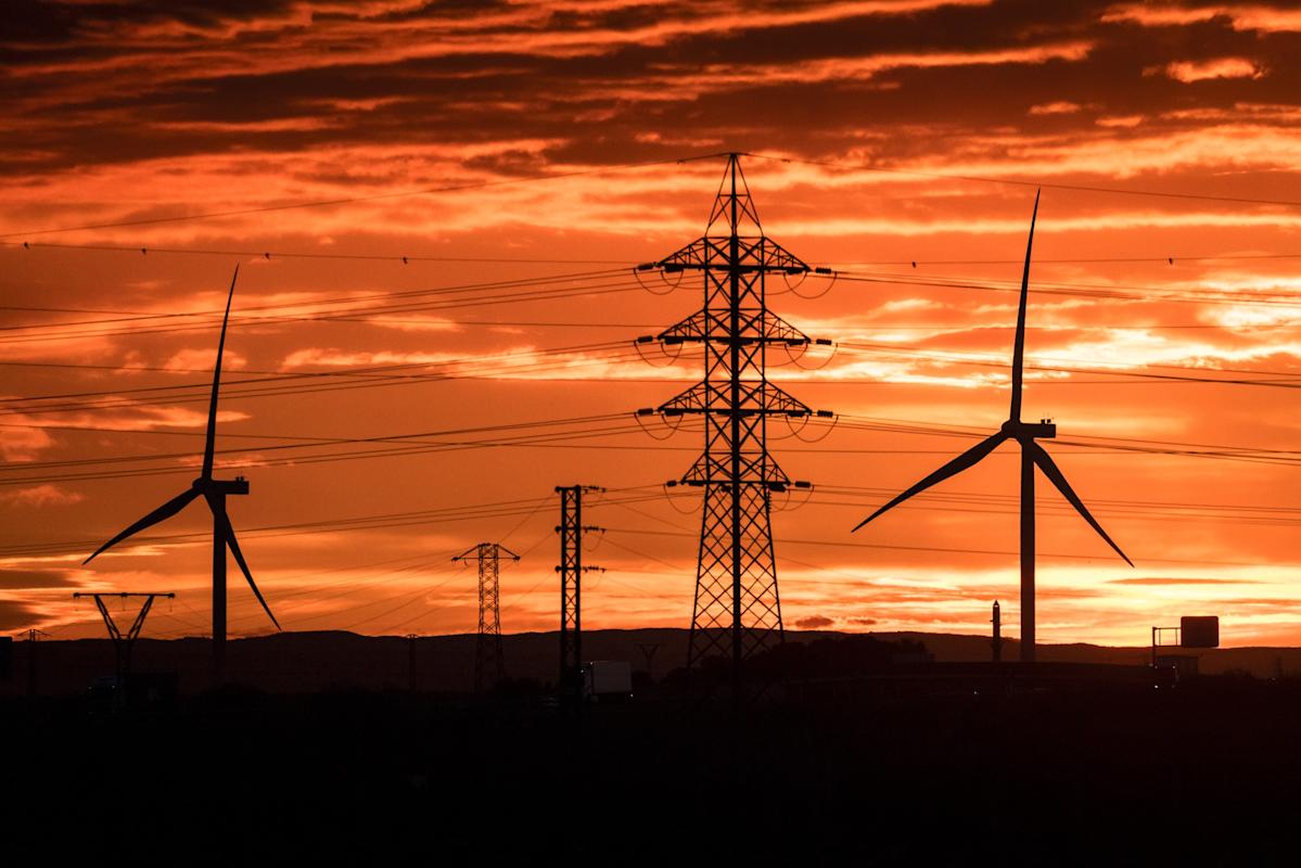 Grid Tech Stocks Are Poised to Soar Even Further Amid AI Bubble Fears