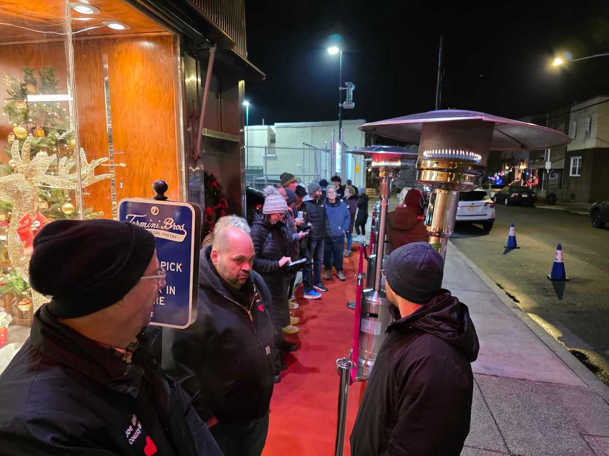 South Philly’s Termini Bros continues holiday tradition