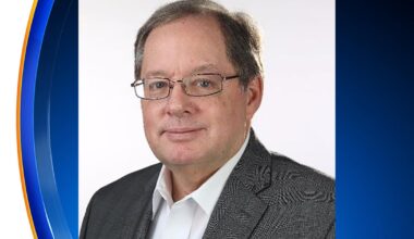 Bruce Dold, former Chicago Tribune publisher and editor-in-chief, dies at 70