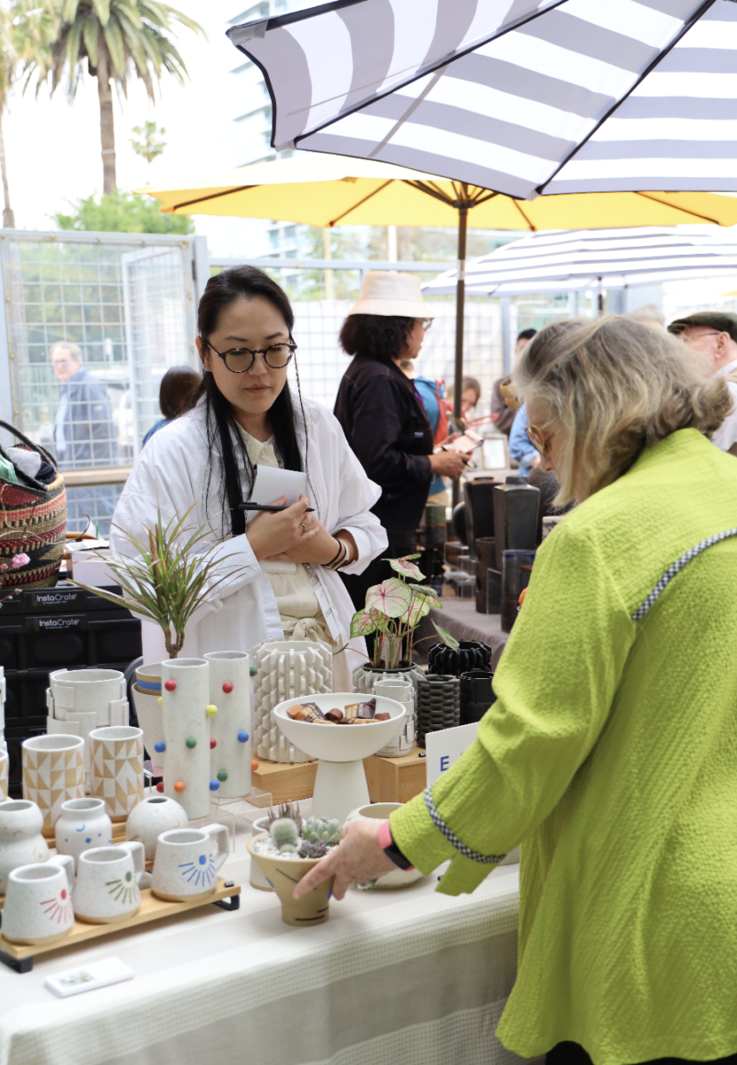 craft contenporary holiday market