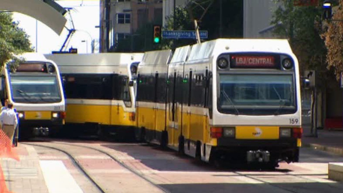 Dart rail lines face delays from train problem – NBC 5 Dallas-Fort Worth