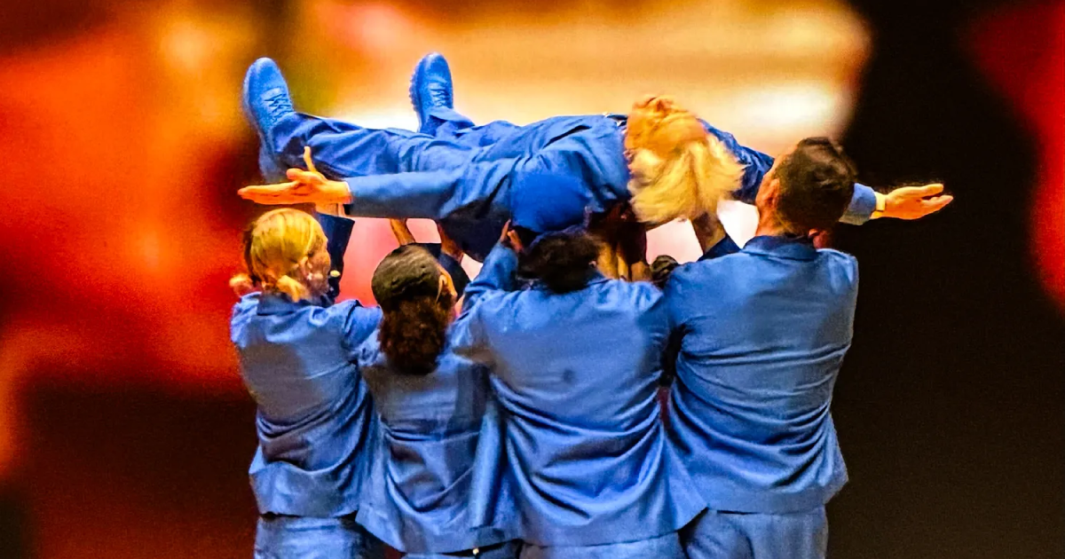 David Byrne Extends 'Who Is The Sky?' World Tour With 20+ New 2026 Dates In U.S., Europe [Update]