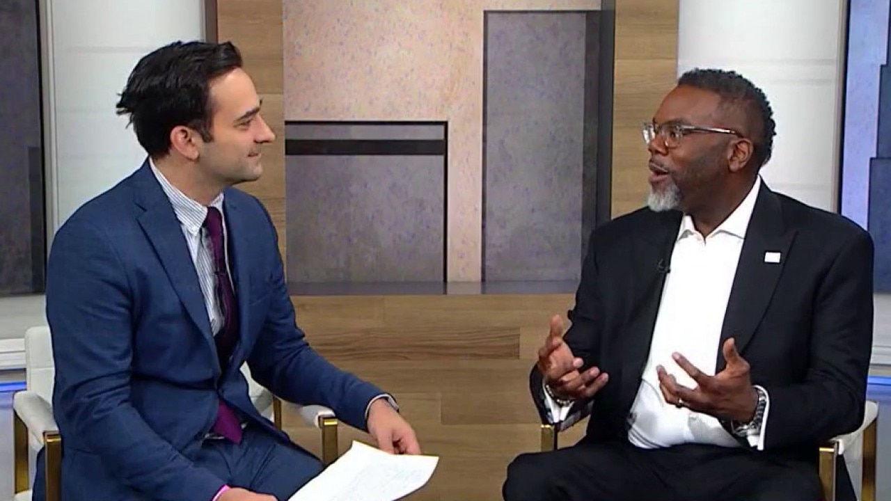 Chicago Mayor Brandon Johnson on return of feds, possible reelection run