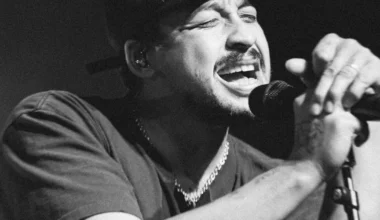 Watch Dijon bring out Justin Vernon & Mk.gee at Terminal 5