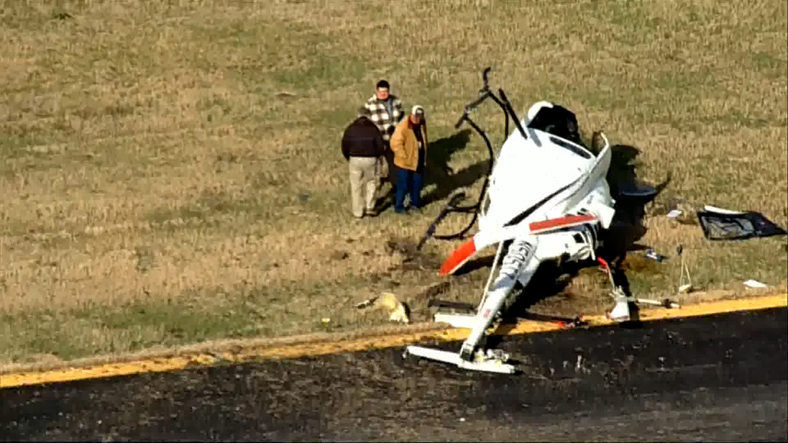 2 injured in helicopter crash at Bell's Fort Worth training facility, officials say
