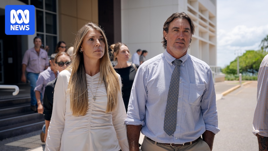 Celebrity crocodile wrangler Matt Wright sentenced to 10 months in prison, suspended after five months