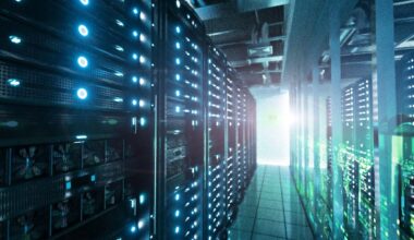 2 Incredibly Popular Stocks to Sell Before They Plummet 54% to 74% in 2026, According to Select Wall Street Analysts