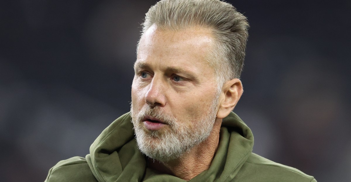 Dallas Cowboys Jerry Jones upset with defense, Matt Eberflus