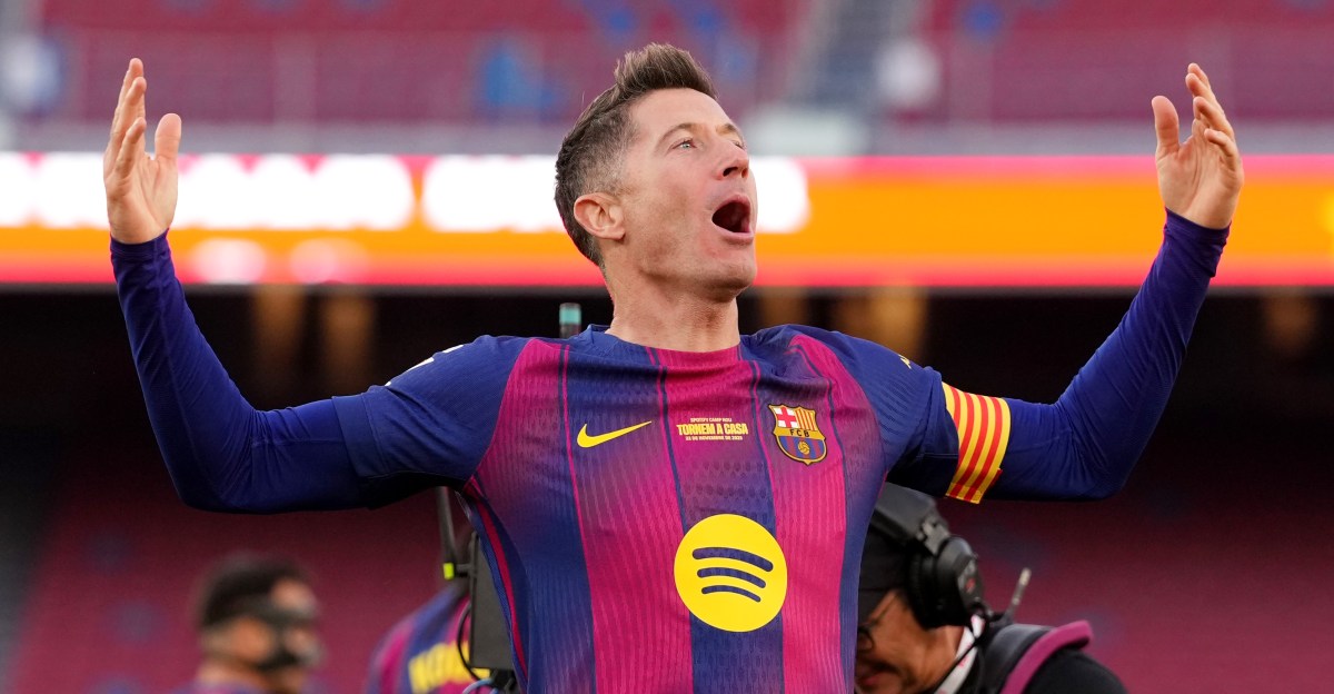 ‘Ronaldinho or Ronaldo would not accept living like him’ - Barcelona striker Robert Lewandowski hailed as ‘a true professional’