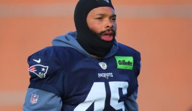 NY Giants awarded OLB off waivers from New England Patriots