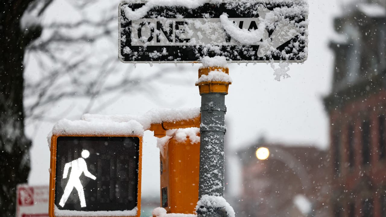 Could NY see one foot of snowfall? Snow totals, weather advisories