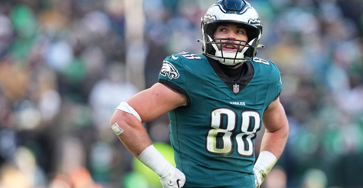 Dallas Goedert start or sit: Week 16 fantasy football advice