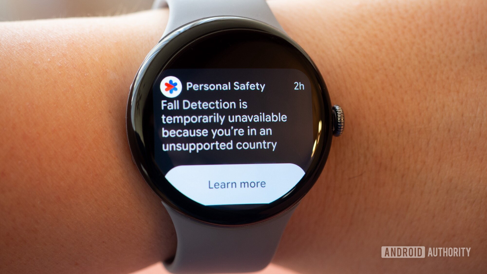 google pixel watch 4safety features not available 2