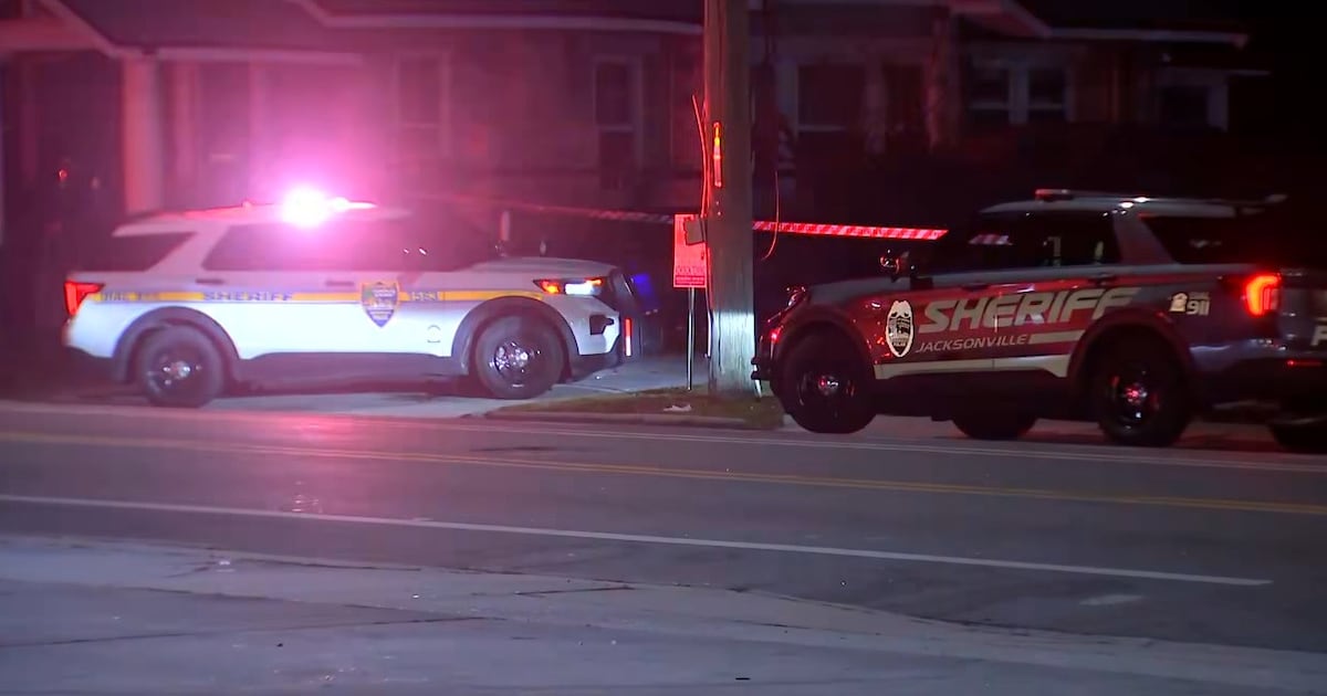 Jacksonville woman in custody, accused of shooting boyfriend in Oceanway – Action News Jax