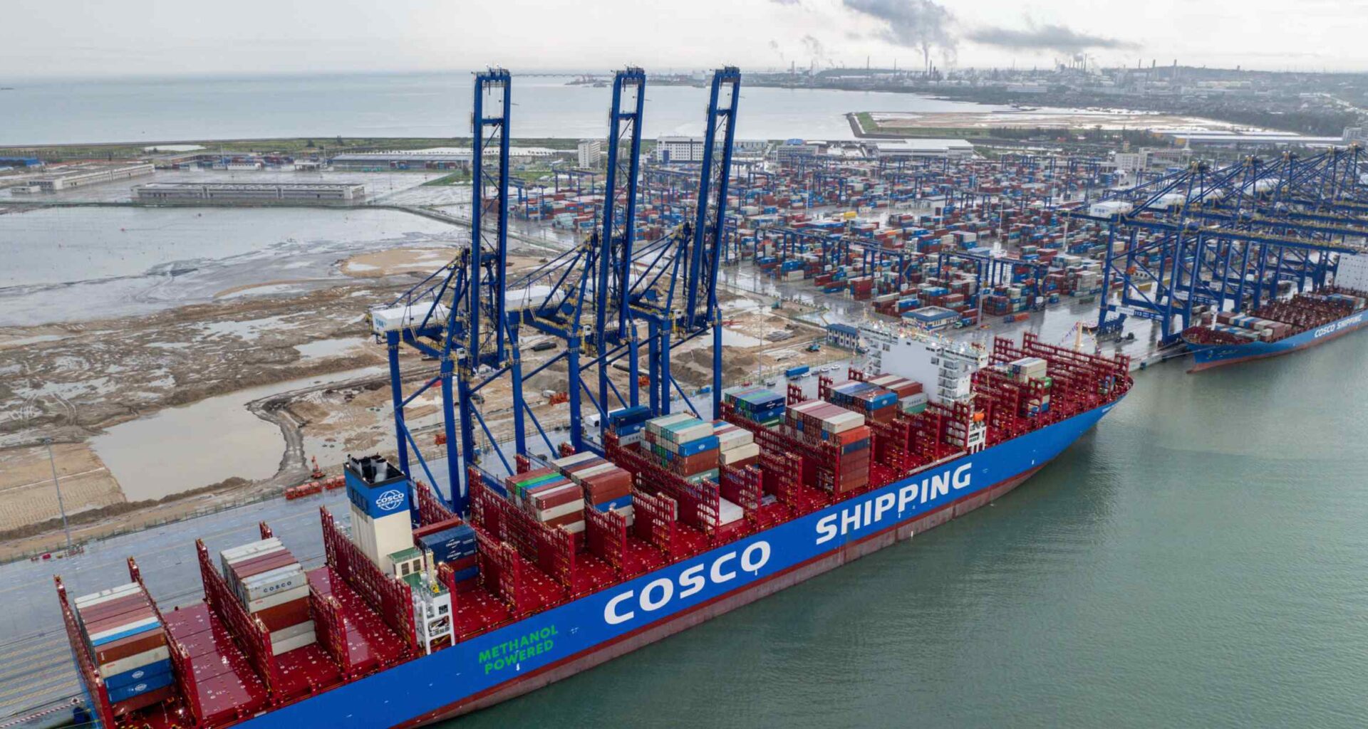 China chases economic rally with giant Hainan free trade port