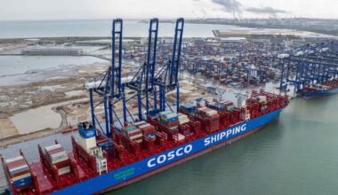 China chases economic rally with giant Hainan free trade port