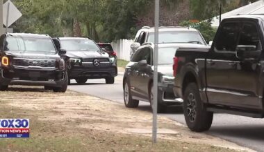 Neighbors say traffic near a Jacksonville Beach private school is putting kids at risk – Action News Jax
