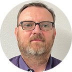 J Graber_Headshot.jpg