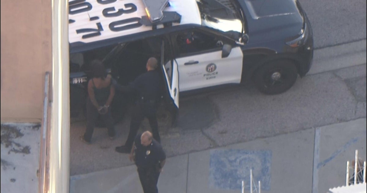 La Brea Tar Pits closed after reported shooting at nearby park