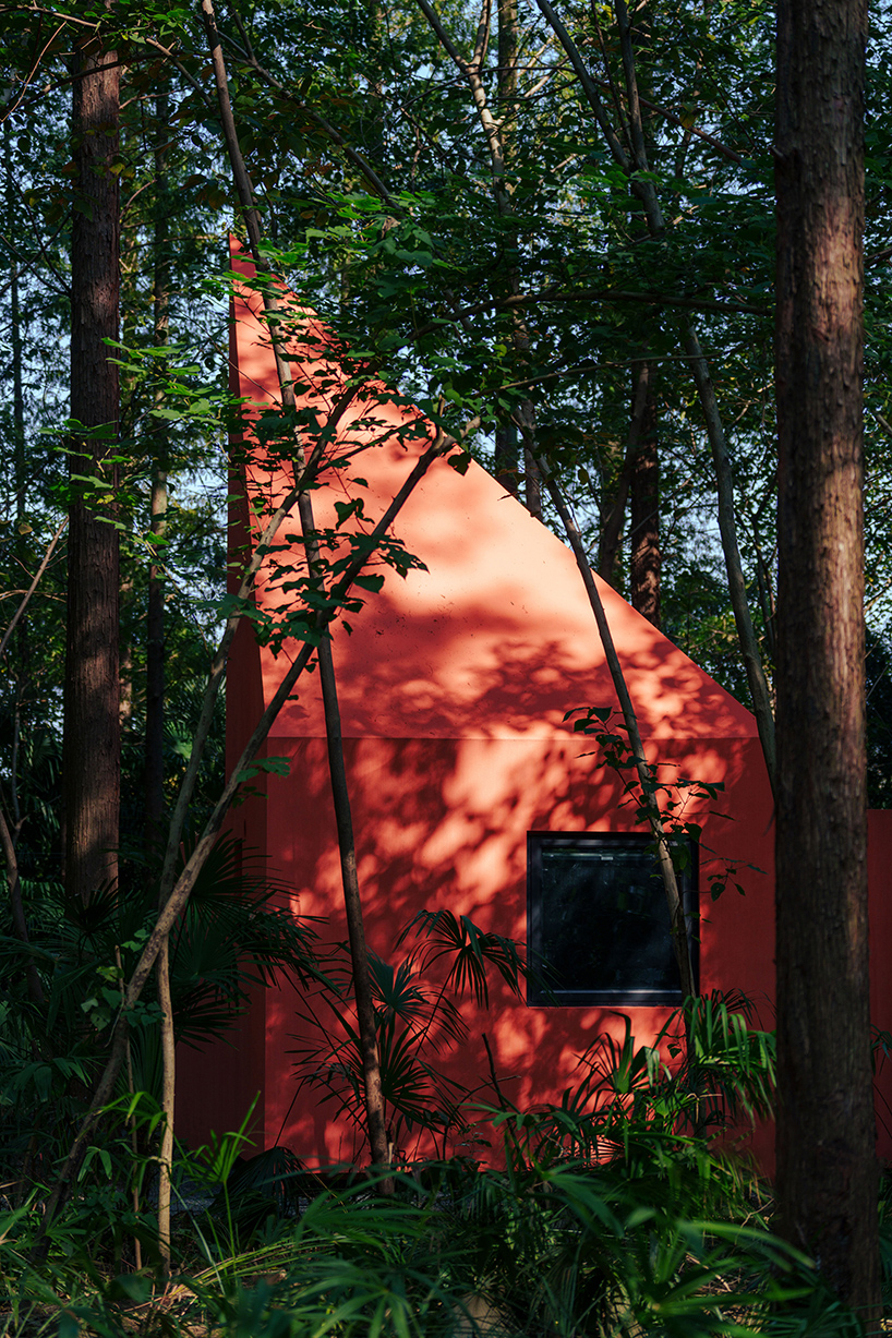 wiki world plants red timber cabin standing on stilts within chinese woodland