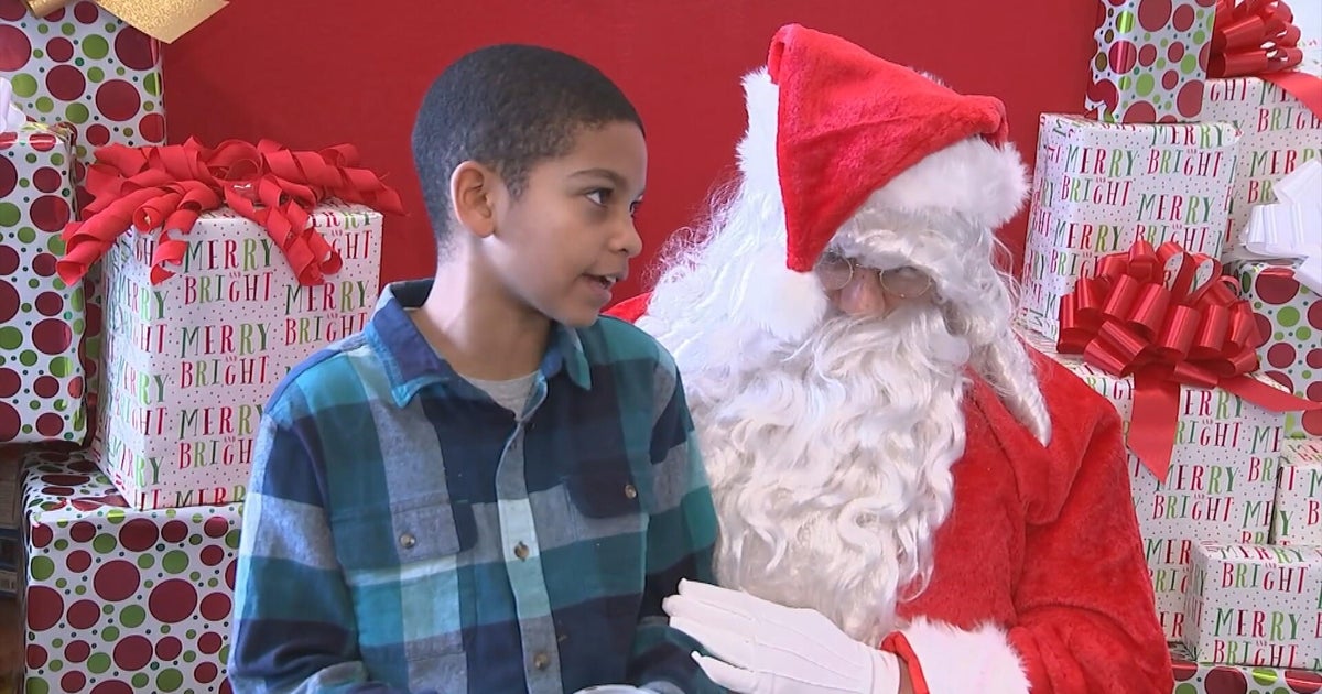 2 years after fire, Our Mother of Consolation community in Philadelphia celebrates Christmas in new school